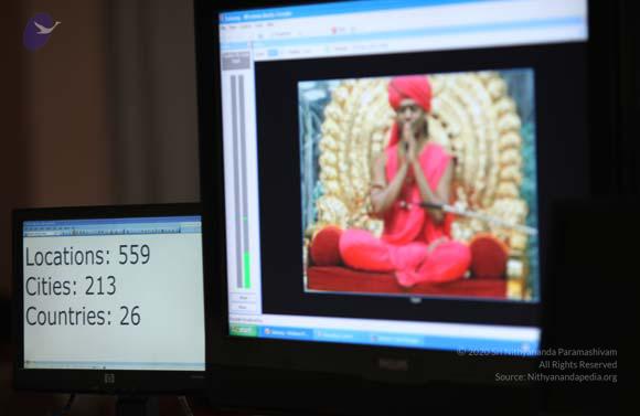 20-nithyananda-morning-pratyaksha-pada-puja_CMP_WM